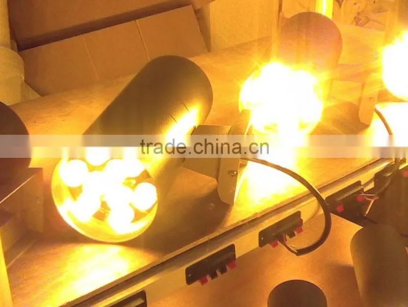 High Quality IP65 Waterproof Aluminum Up And Down Face Mounted LED Wall Light Spot