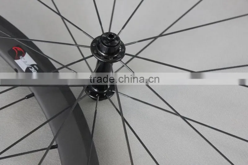 High end carbon road bike wheels Sapim spokes,Powerway R13 hub,road bike carbon wheels
