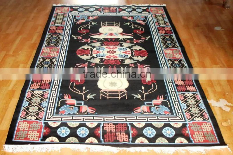 Animal pattern woollen carpet