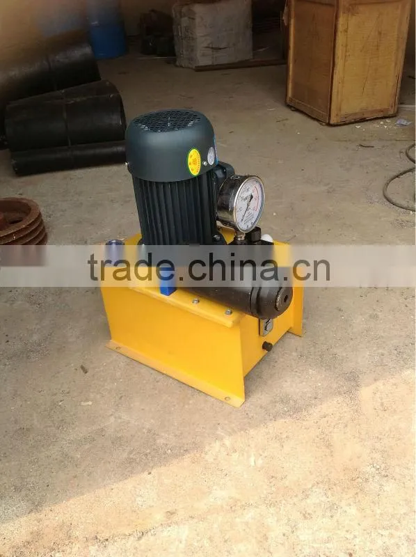 Automatic nut bolt making machine