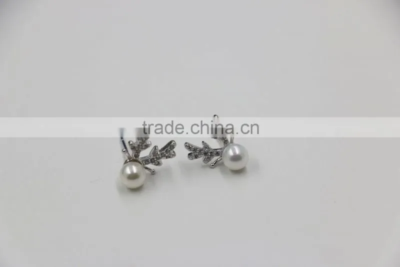 Factory wholesale customized elk pearl earring stup for Christmas
