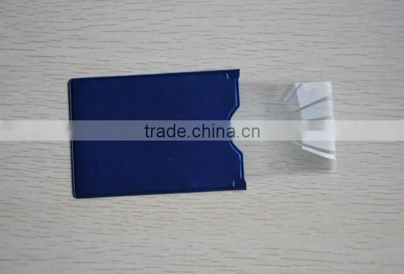 magnifying glass card
