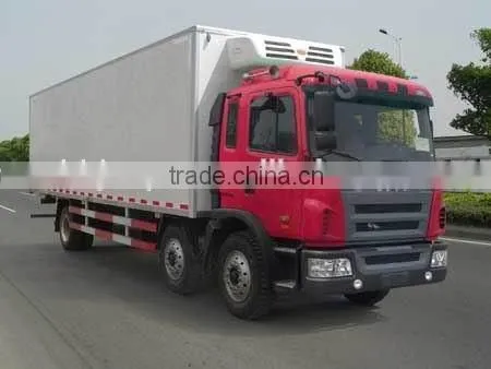 6*2 JAC refrigerated box truck for sale,large-capacity refrigerated truck