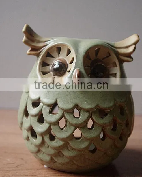 Ceramic owl shape home decoration
