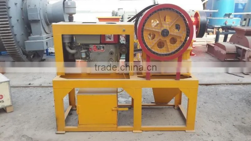 China Small Rock Diesel Engine Hot Sale Granite Mineral Jaw Crusher
