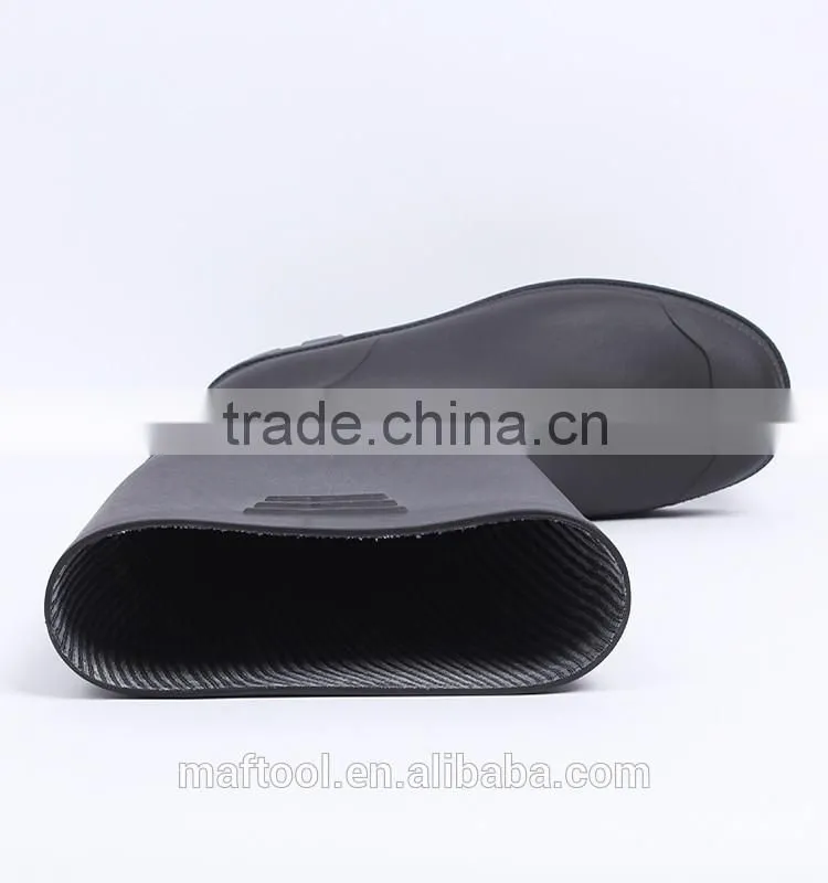 cheap black rubeer rain boots for oil industry