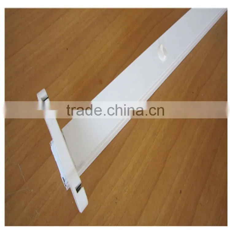 T8 batten fitting
