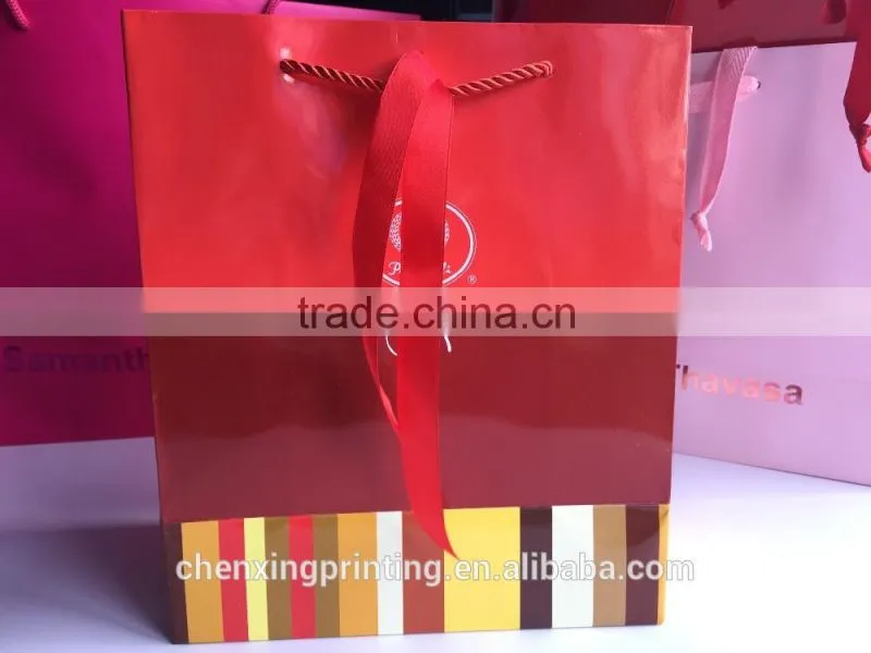 paper shopping bag
