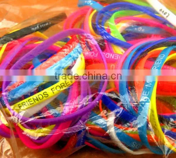Silicone Bracelet With Silk Screen Printing Logo For Sales