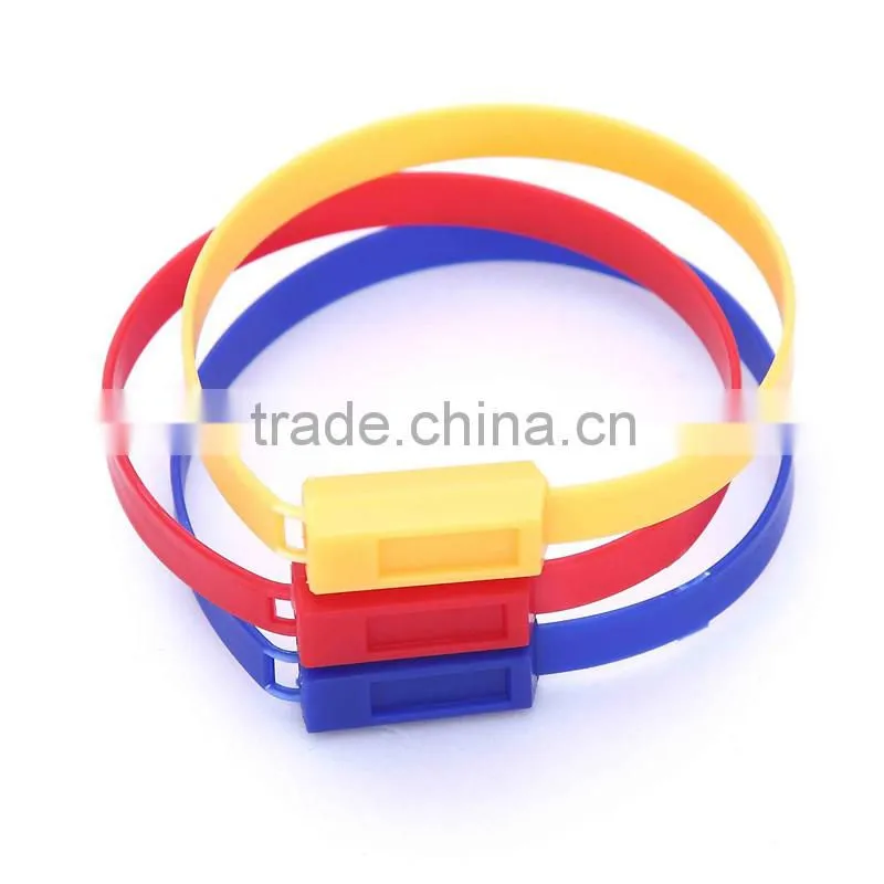 Disposable plastic seal DP-210Y