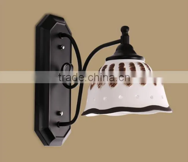 European Style Metal Interior Decoration Glass Wall Lamp