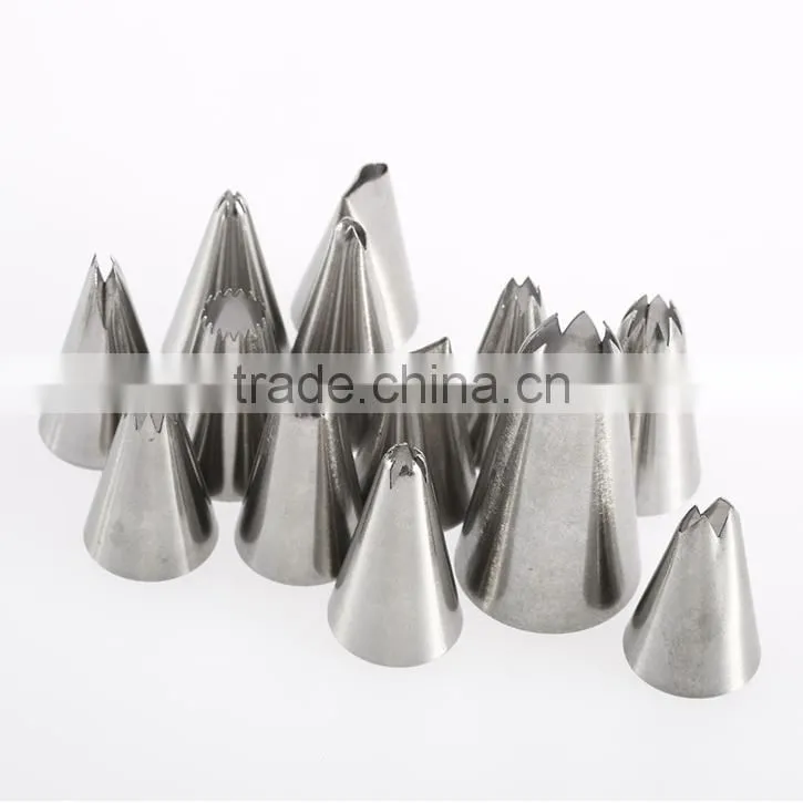 Pastry Fondant Cake Decorating Tools Sugar Craft Piping Noor Icing Nozzles Tips Set