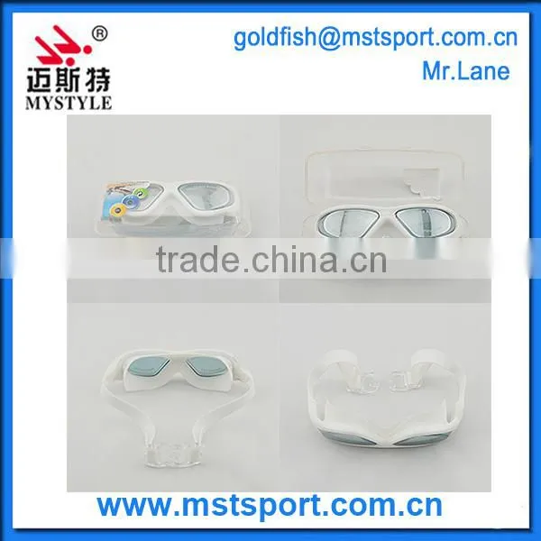 2016 New fashion large swimming mask goggles with comfortable gasket factory in China