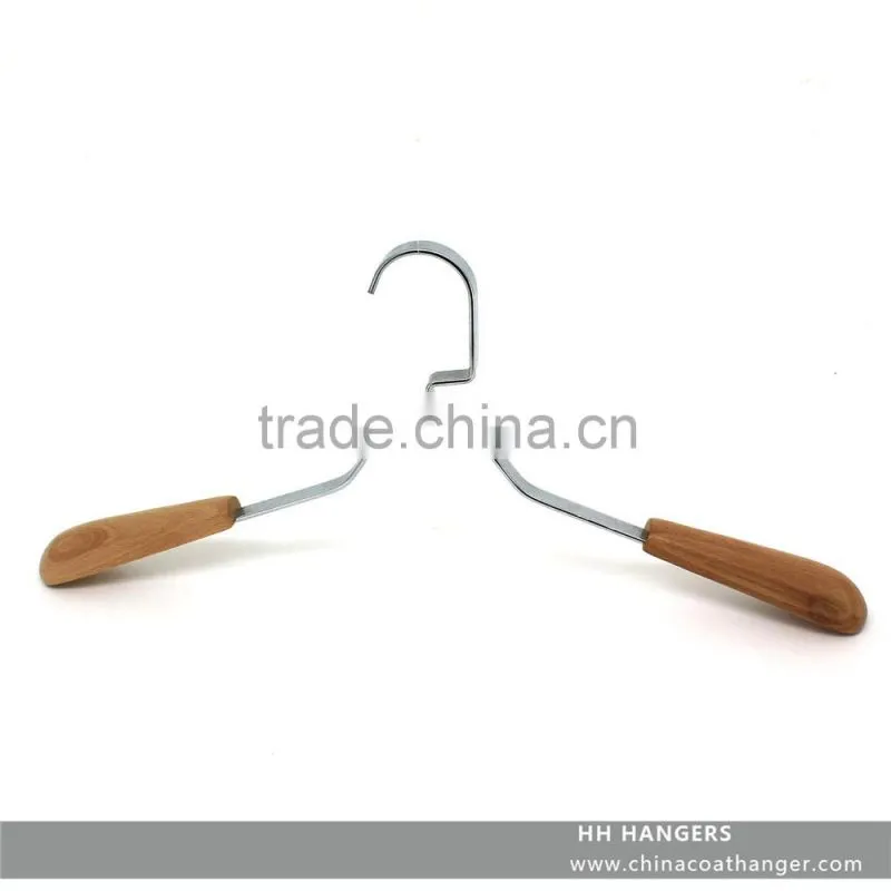 The HEAD metal coat hanger have wooden in the shoulder to keep keep your clothes in natural shape