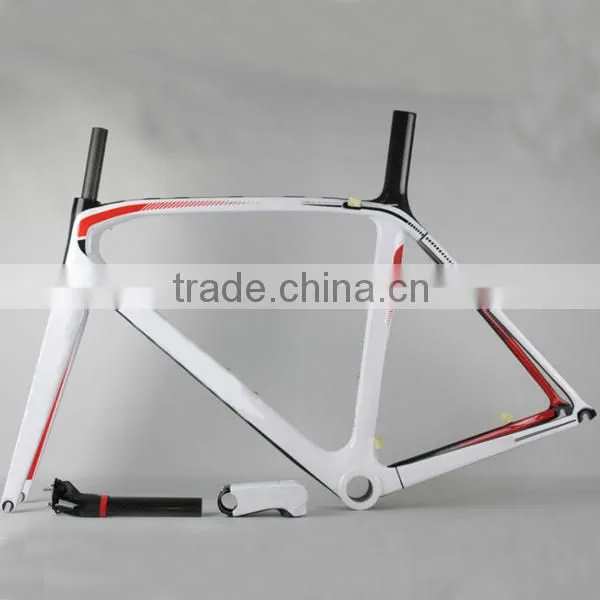 New arrival 695 super light carbon road bike frames,High quality carbon bike frames,700C chinese road bike frames