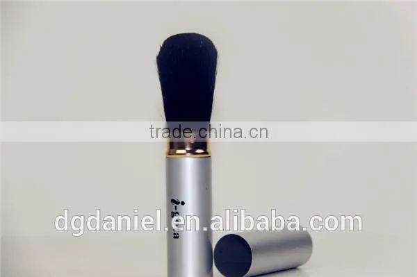 natural Goat hair kabuki brush retractable brush retractable makeup brush