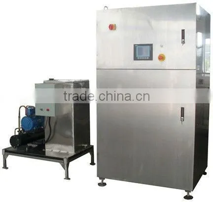 Chocolate tempering machine