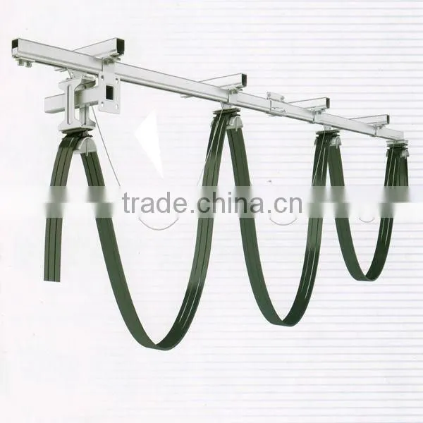 Competitive C-Track wedding dress hanger with best quality