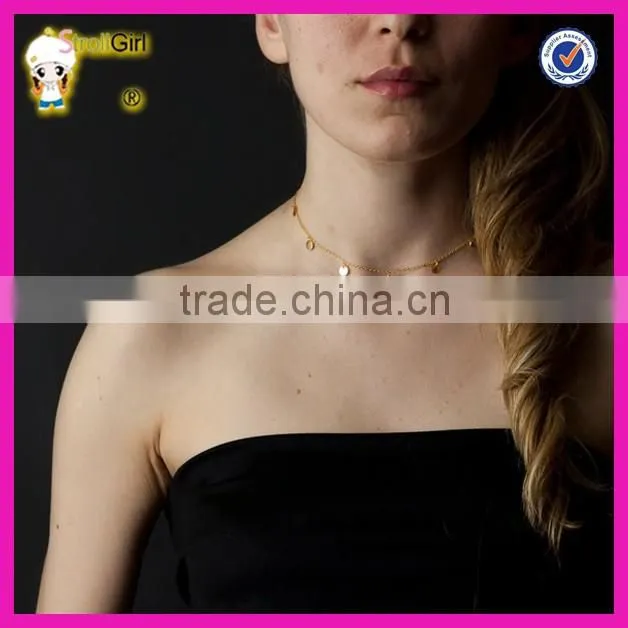 Fashion jewelry beautiful ladies chokers wholesale disk pendant gold chokers