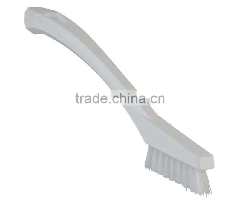 White Polyester Detail Brush