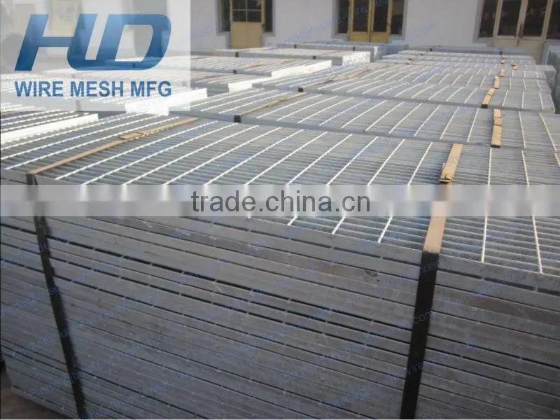 Hot-dipped Galvanized serrated steel bar gratings