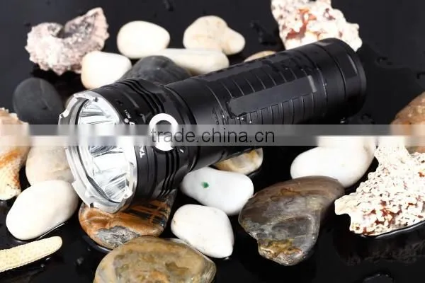 most powerful 3 led 3000lm rechargeable flashlight with 3 18650 battery flashlight RC11