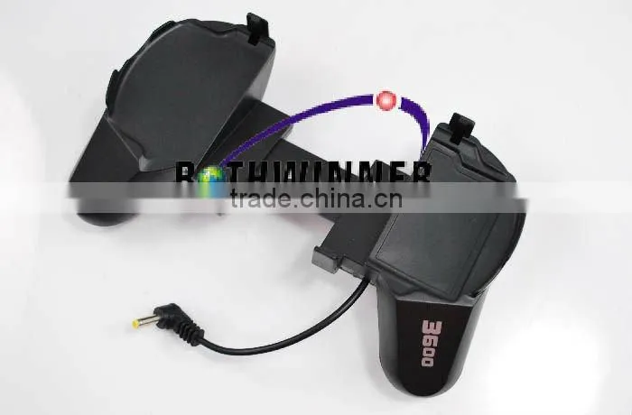 Rechargeable grip for PSP