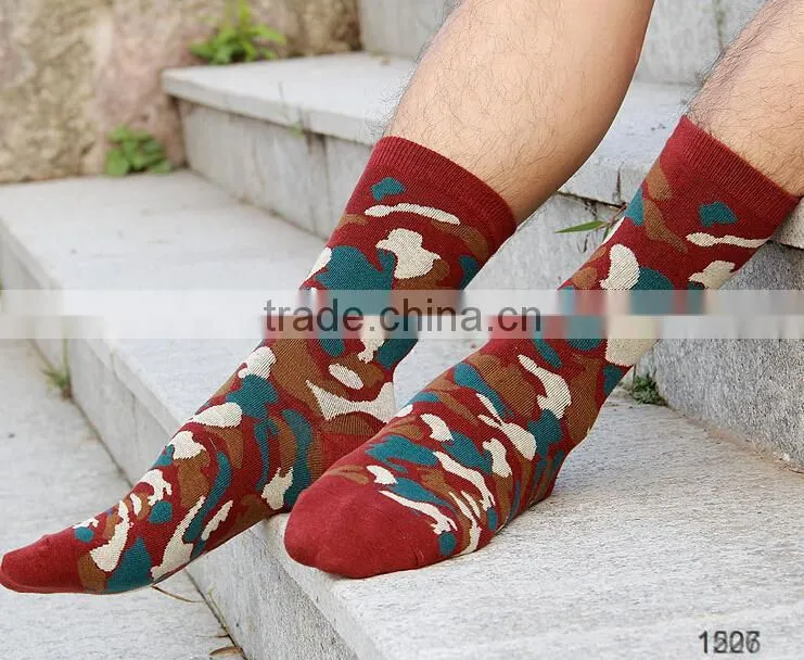 cheap young man fashion camo design undeniable crew camo socks
