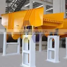 With high wear-resistant material and working more smoothly, low energy consumption Stone vibrating feeder