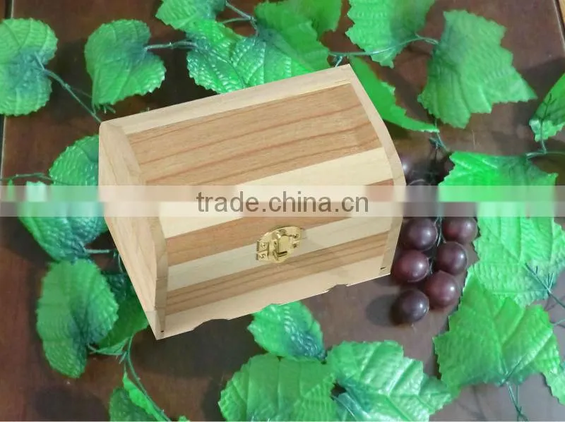 simple wood ring box in wood