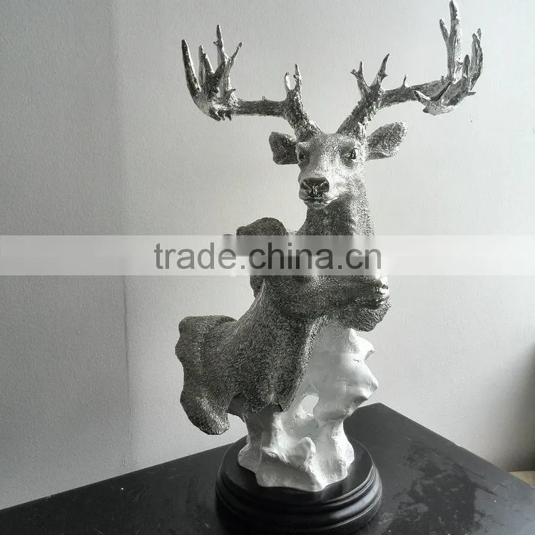 Resin Christmas reindeer decoration figurine