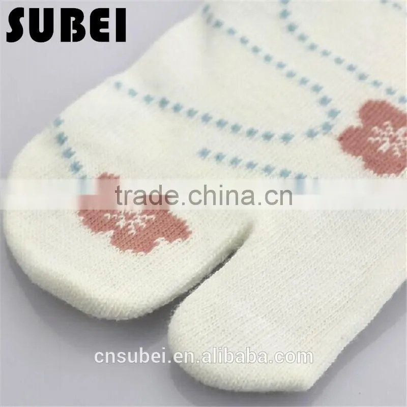 Flowers pattern socks, cute 2 toe socks
