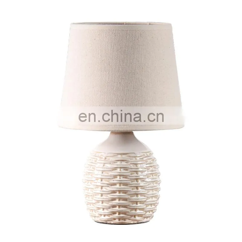 ceramic home decoration table lamp made in China