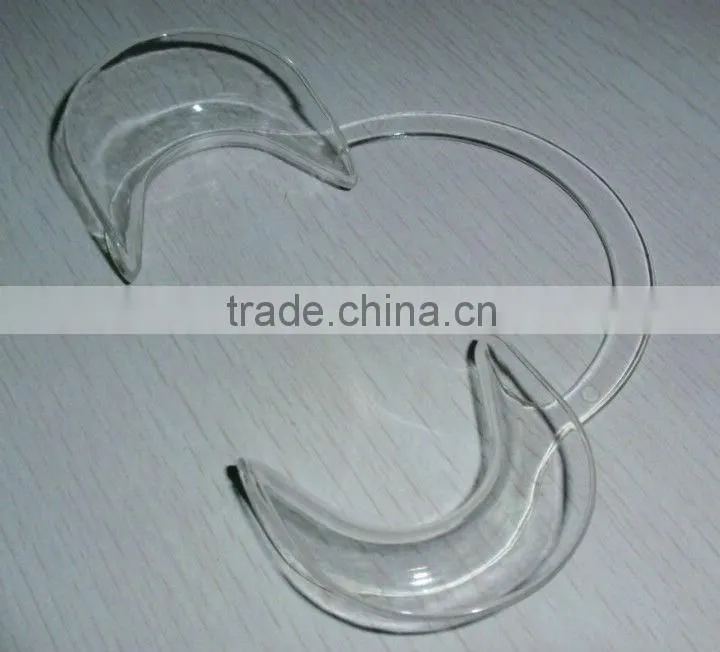 teeth whitening ckeeck retractor