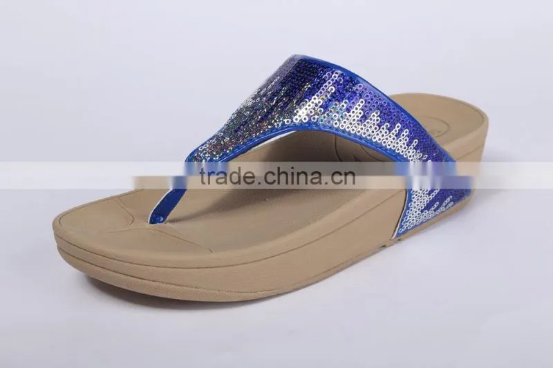 Fashionable women flip flops with shinny sequins decoration