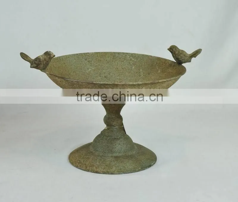 14A342MCE Antique rustic out door decorative metal bird feeder