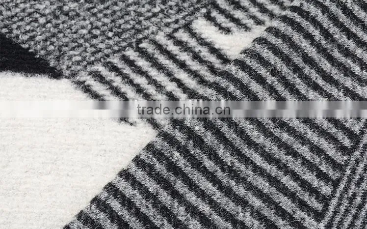 2016 black and white new jacquard design wool blend fabric for woman's overcoat