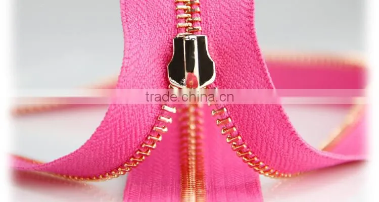 With no zip runner 30 cm no 4 gold brass zipper roll by meter