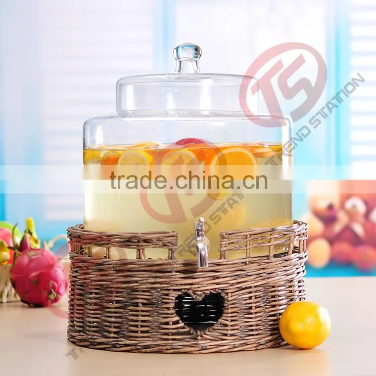 Wholesale glass beverage dispenser with willow base