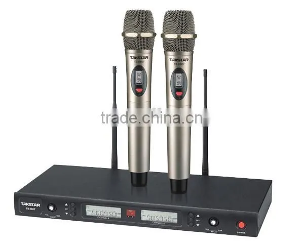 Professional KTV UHF Wireless Microphone,Dual channel UHF wireless microphone,Outdoor performance wireless microphone
