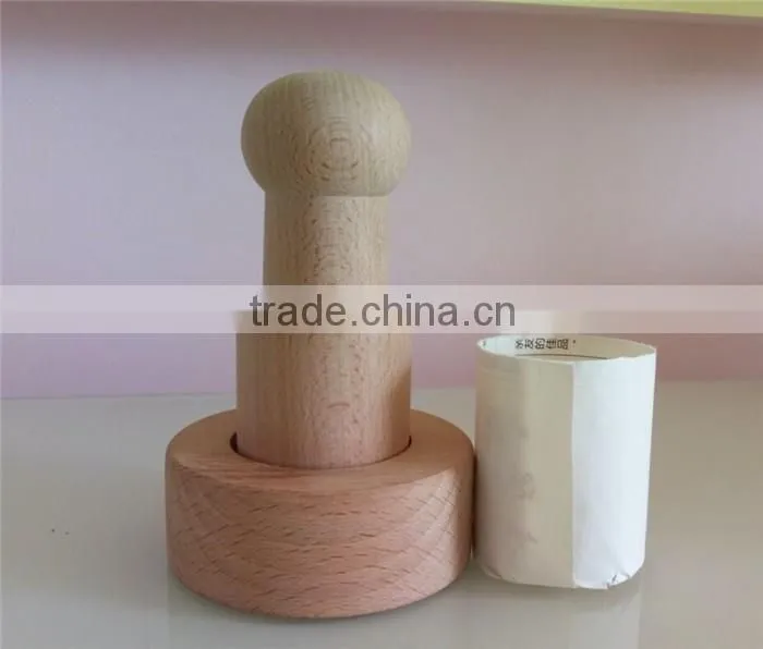 Wholesale small handy wooden plant pot maker,well function plant paper pot maker
