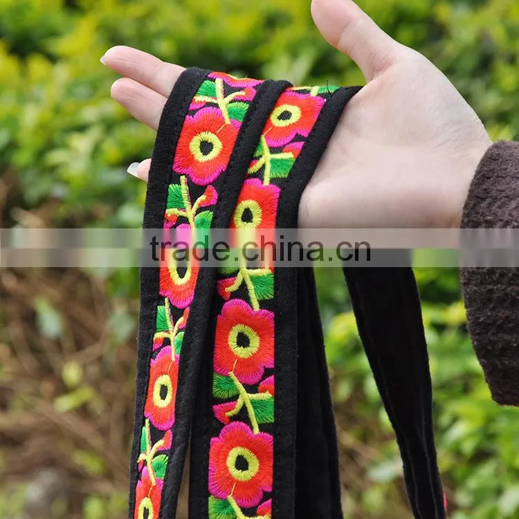 2016 new embroidery bag women shoulder bag with flower embroidery