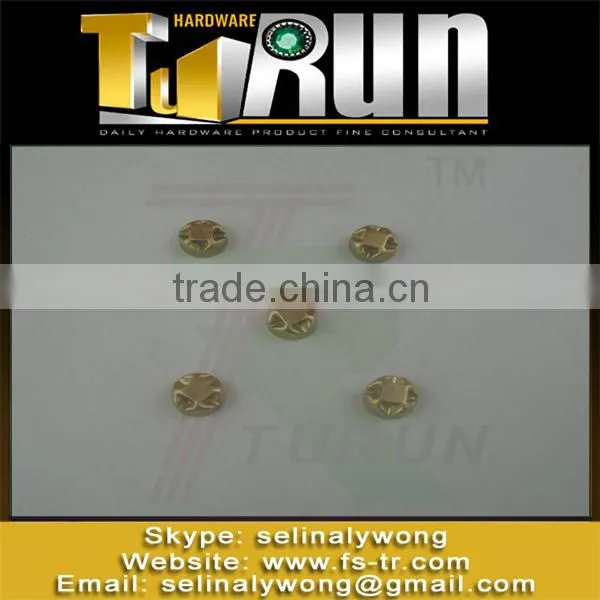 High precision good quality fashion brass button