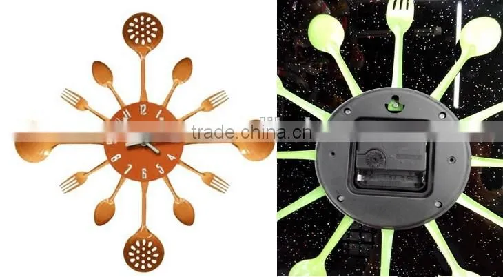Hot Selling Household Creative Cutlery Metal Wall Clock