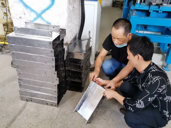 Flush Mount Electrical Enclosure Roll Forming Machine