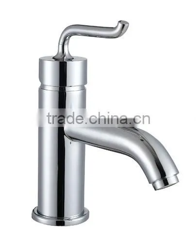 Single hand brass faucet ceramic cartridge