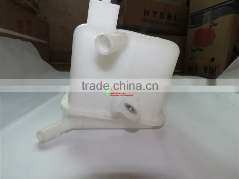 China auto parts Water sprayer for Toyota Corolla 16480-0T010