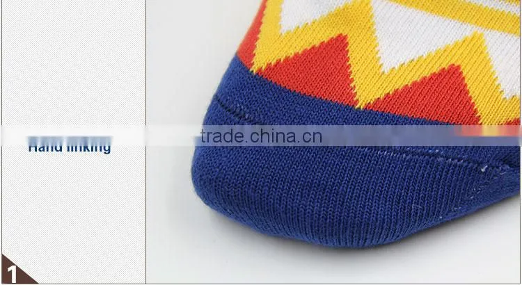 Newest cotton/polyester jacquard logo colors socks wholesale in 2015