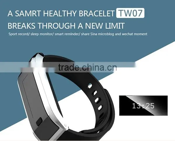 2015 new style funny smart wristband tw07 smart watch with time/calorie/3d pedometer/temperature/sleep moniter