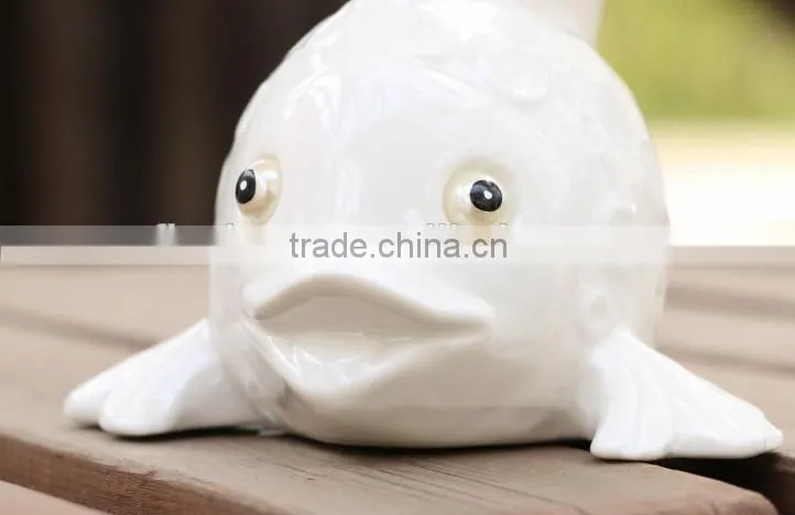 Wholesale new design fish shape ceramic flower vase